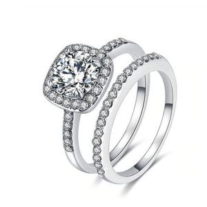 Sparkling ring