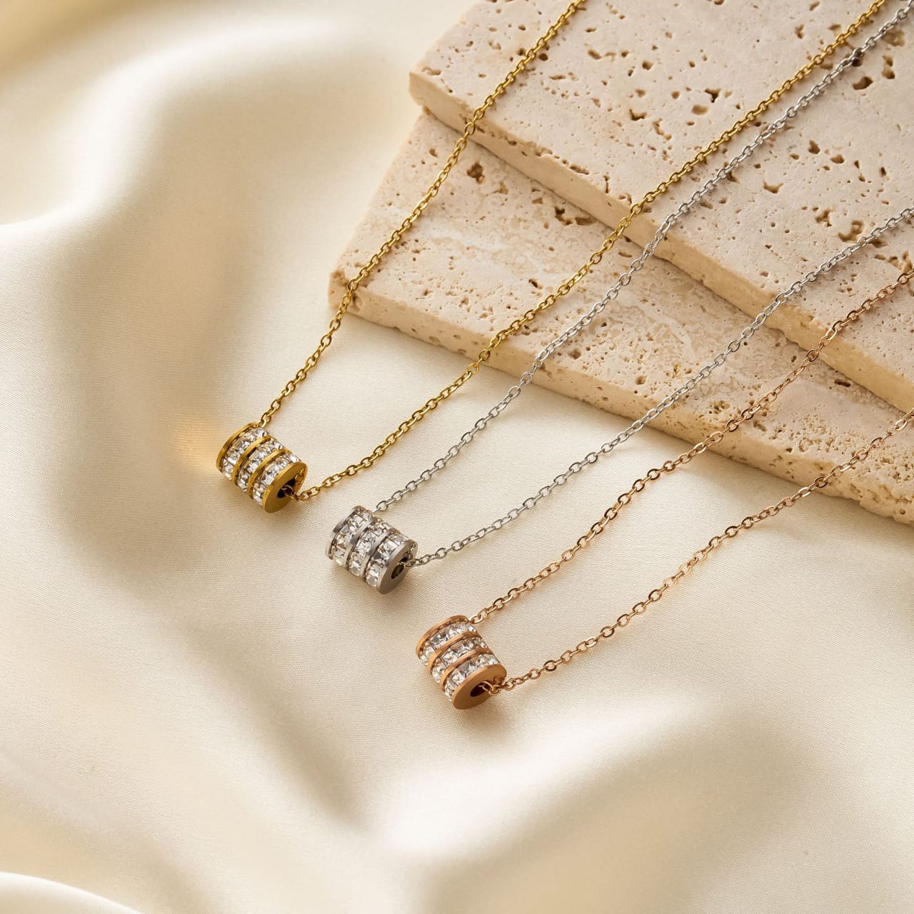 Light Luxury Fine Chains Necklaces